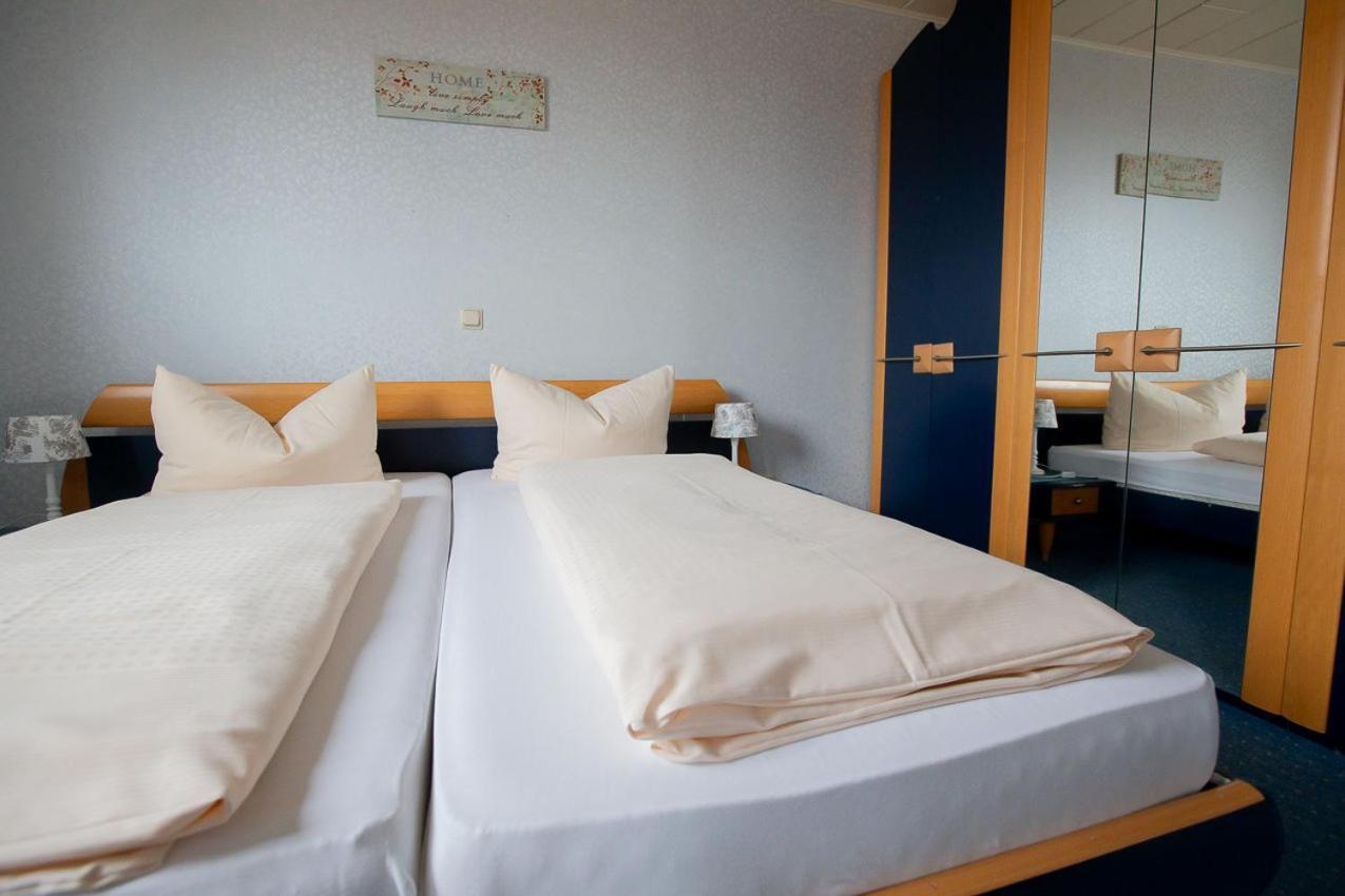 Hotel Dolgesheim المظهر الخارجي الصورة